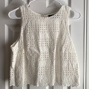 White Eyelet Crop. beautiful Detailing